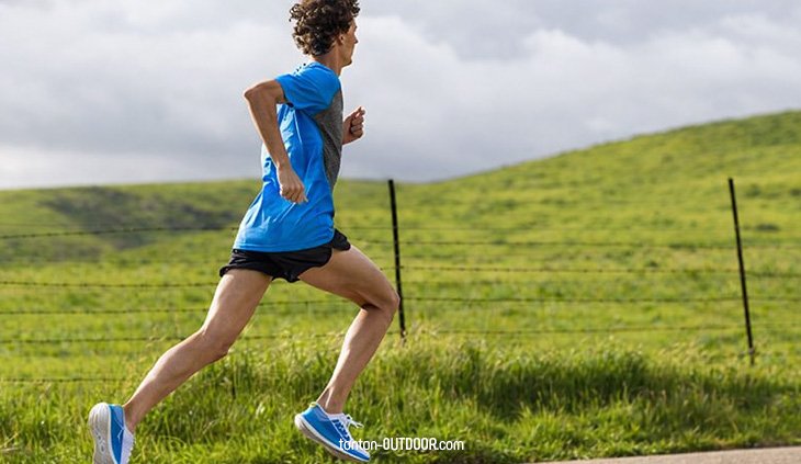Les avantages et inconvénients de courir avec des chaussures à plaque carbone