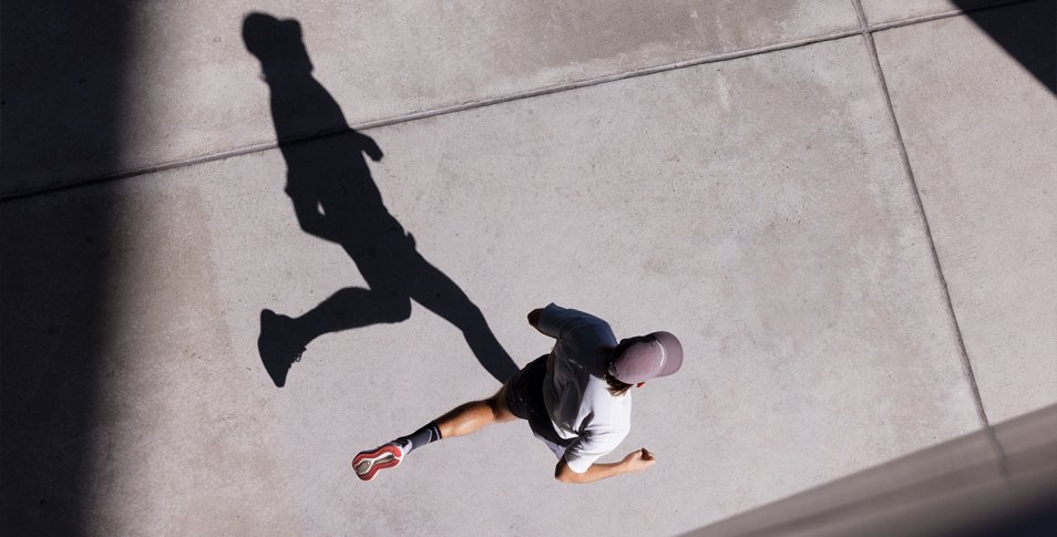 trail-running background image