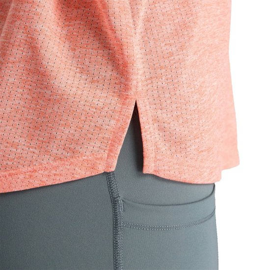 NEW BALANCE - T-SHIRT ATHLETICS FEMME