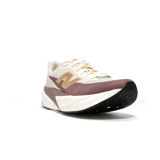 NEW BALANCE - FuelCell Rebel v5 femme