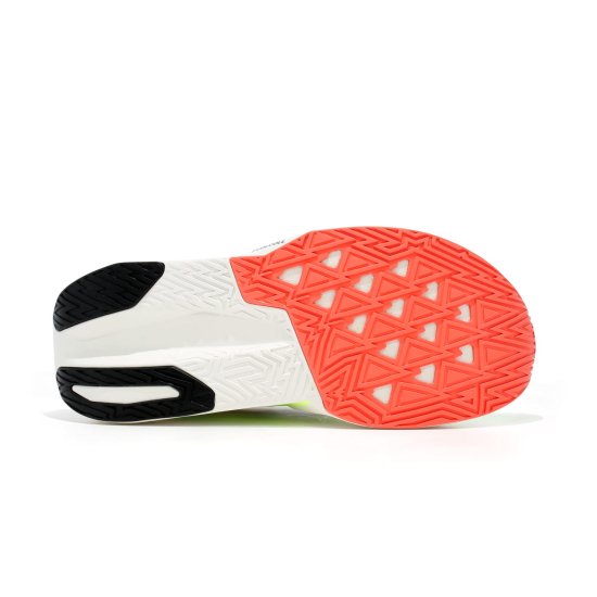 NEW BALANCE - FuelCell Rebel v5 homme