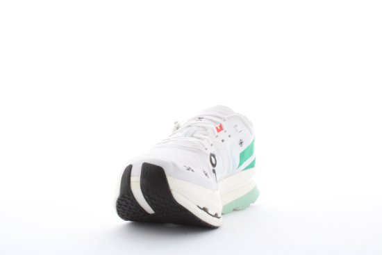 ON - CLOUDBOOM ECHO 3 FEMME