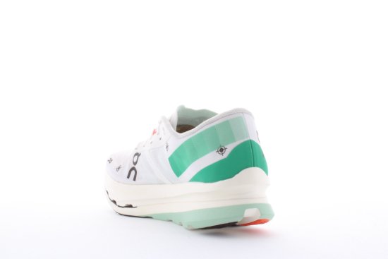 ON - CLOUDBOOM ECHO 3 FEMME