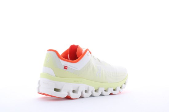 ON - CLOUDFLOW 4 FEMME