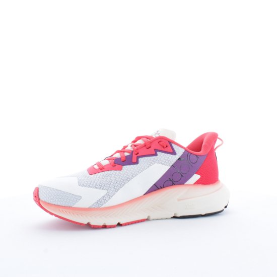 DIADORA - MYTHOS BLUSHIELD VOLO 4 FEMME