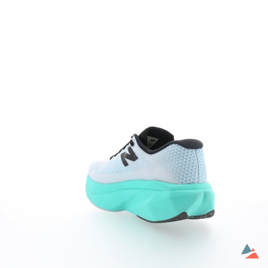 NEW BALANCE - FUELCELL SUPERCOMP TRAINER V3 HOMME