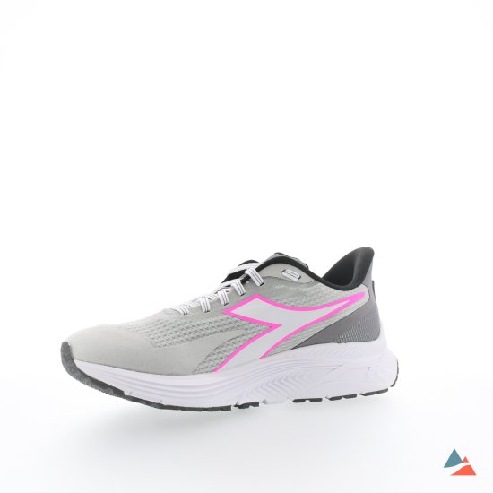 DIADORA - MYTHOS BLUSHIELD 9 VORTICE FEMME