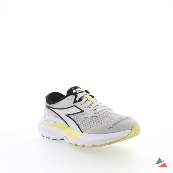 DIADORA - MYTHOS BLUSHIELD VIGORE 3 FEMME