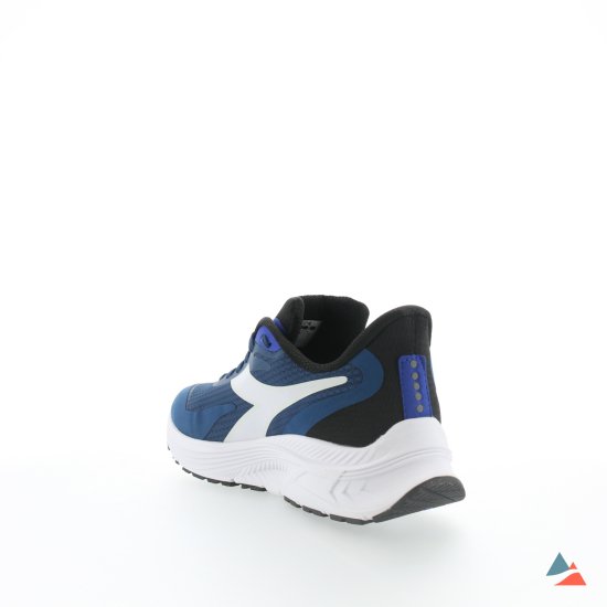 DIADORA - MYTHOS BLUSHIELD 9 VORTICE HOMME