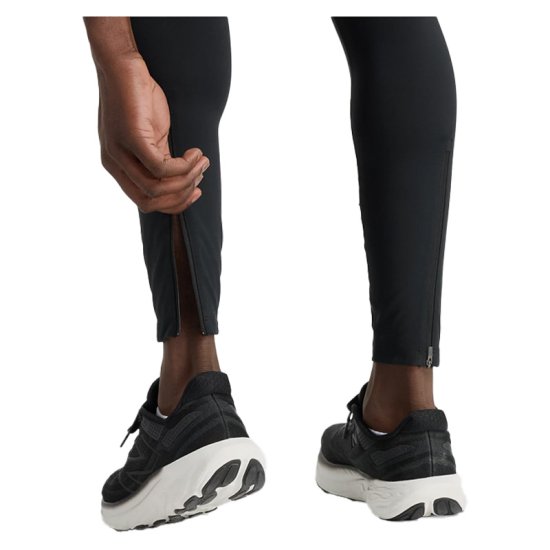 NEW BALANCE - COLLANT SLEEK POCKET TIGHT HOMME