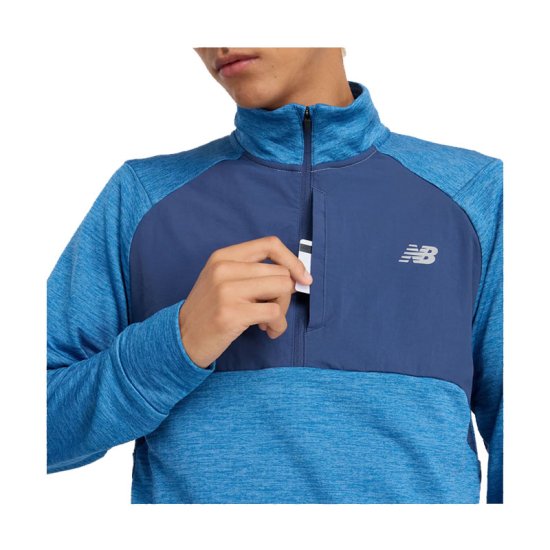 NEW BALANCE - T-SHIRT ATHLETICS HEAT GRID 1/2 ZIP UOMO