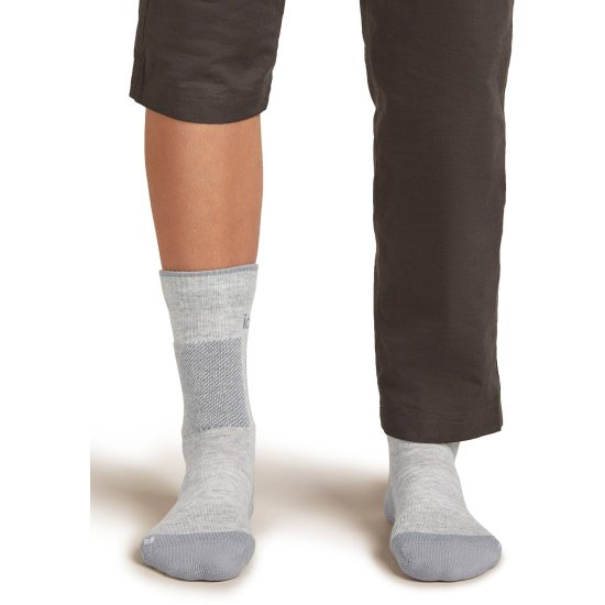 ICEBREAKER - CHAUSSETTES HAUTES MÉRINOS MEDIUM HIKE+ FEMME