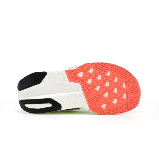 NEW BALANCE - FuelCell Rebel v5 donna