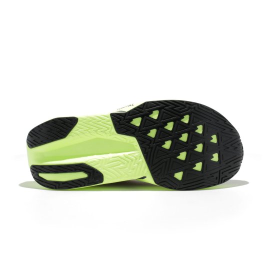 NEW BALANCE - FuelCell Rebel v5 uomo