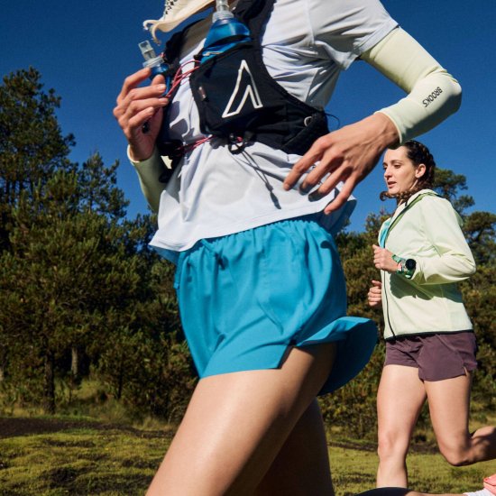 BROOKS - Short Cascadia femme