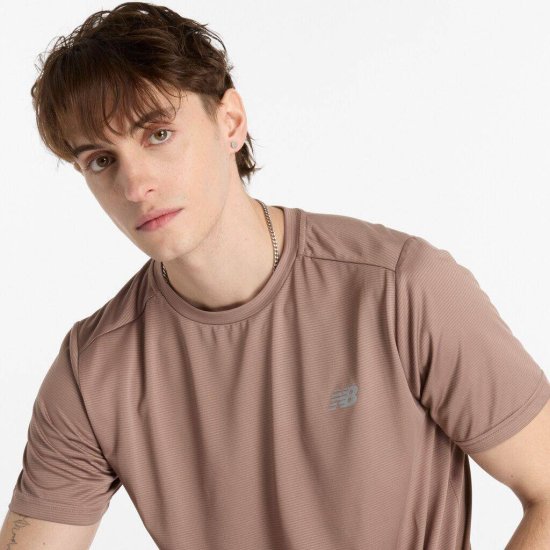 NEW BALANCE - T-Shirt Sport Essential homme