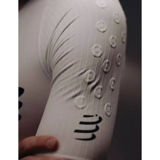 COMPRESSPORT - AERO SEAMLESS SS TRISUIT M