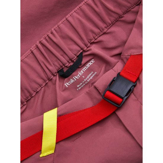 PEAK PERFORMANCE - Short Iconiq Tech femme