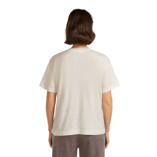 ICEBREAKER - T-shirt col en V 150 Tech Lite Relax V Neck femme