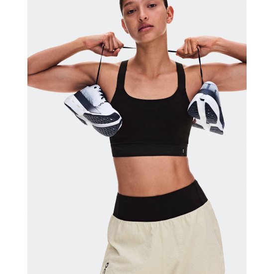 ON - Short Performance Volt femme
