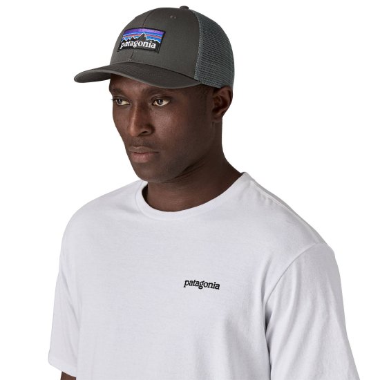 PATAGONIA - CASQUETTE P-6 LOGO TRUCKER HAT
