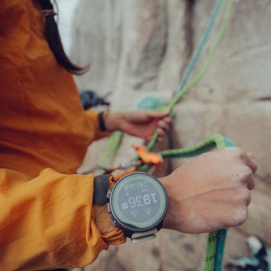 SUUNTO - Vertical Titanium Solar