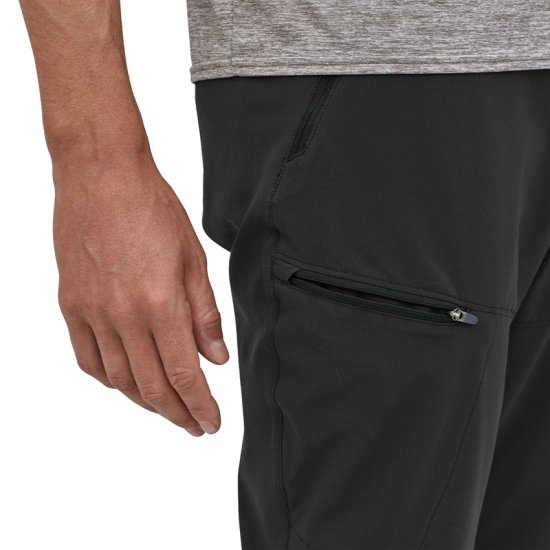PATAGONIA - PANTALON ALTVIA TRAIL SHORT HOMME