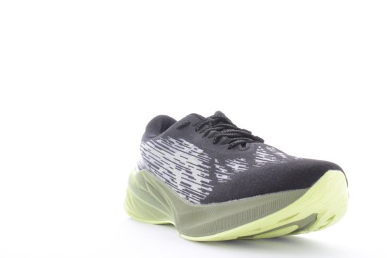 ASICS - NOVABLAST 3 HOMME