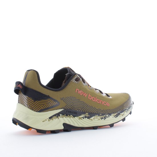 NEW BALANCE - FUELCELL SUMMIT UNKNOWN V4 HOMME