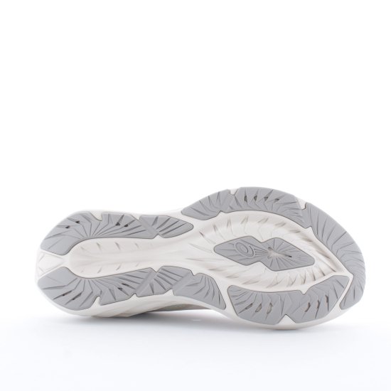 ASICS - NOVABLAST 4 FEMME