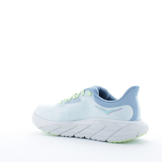 HOKA - ARAHI 7 FEMME