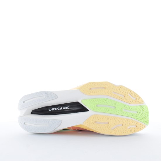 NEW BALANCE - FUELCELL SUPER COMP ELITE V4 HOMME