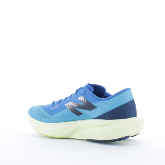 NEW BALANCE - FUELCELL REBEL V4 FEMME