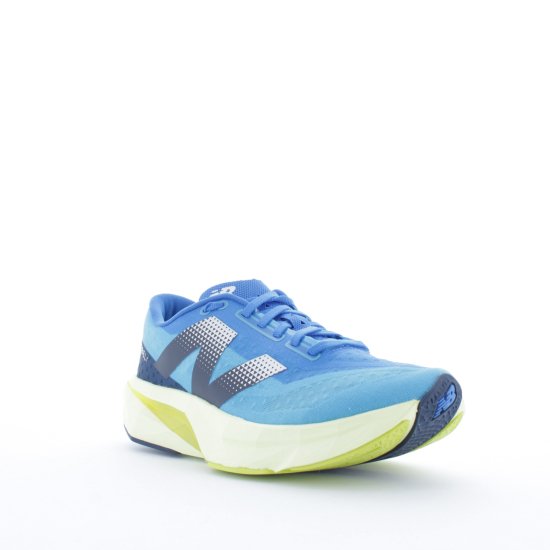 NEW BALANCE - FUELCELL REBEL V4 FEMME
