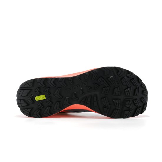 INOV 8 - TRAILFLY MAX FEMME