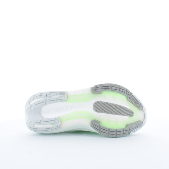 ADIDAS - ULTRABOOST LIGHT FEMME