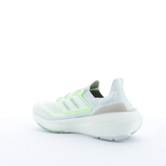 ADIDAS - ULTRABOOST LIGHT FEMME
