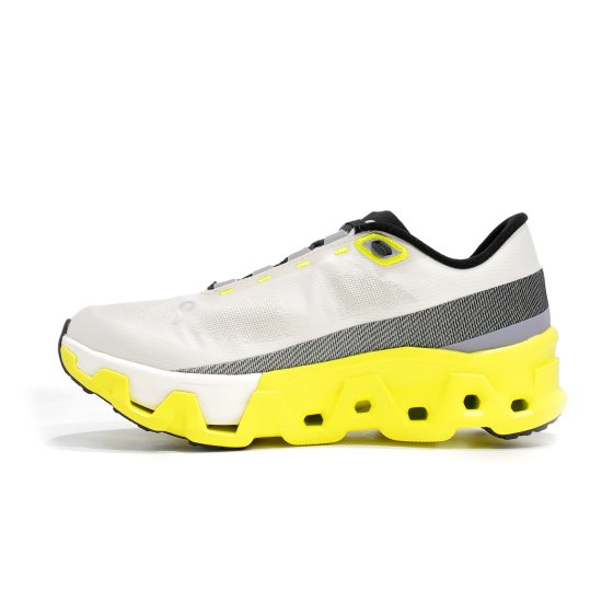 ON - CLOUDMONSTER HYPER FEMME