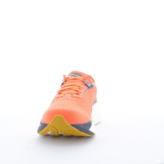 SAUCONY - TRIUMPH 22 HOMME