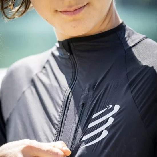 COMPRESSPORT - VESTE COUPE-VENT HURRICANE FEMME