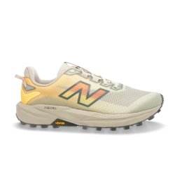 NEW BALANCE FuelCell Rebel Trail femme 37 WHITE PEACH