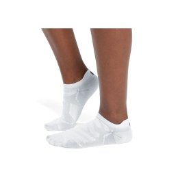 ON CHAUSSETTES PERFORMANCE BASSES FEMME 38-39 WHITE IVORY