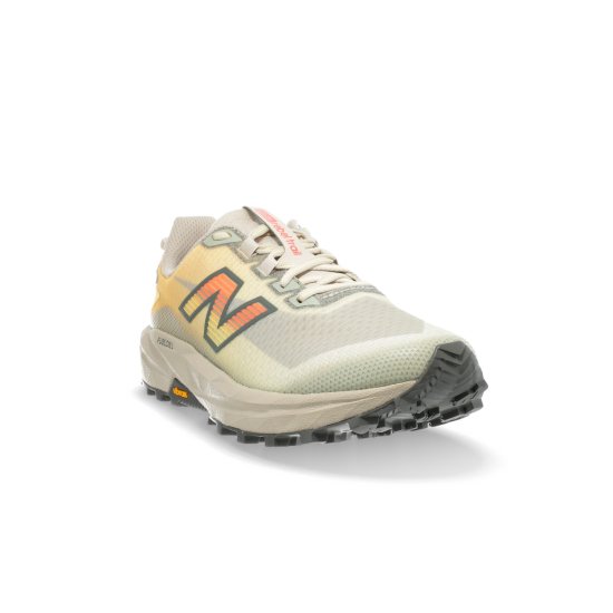 NEW BALANCE - FuelCell Rebel Trail femme
